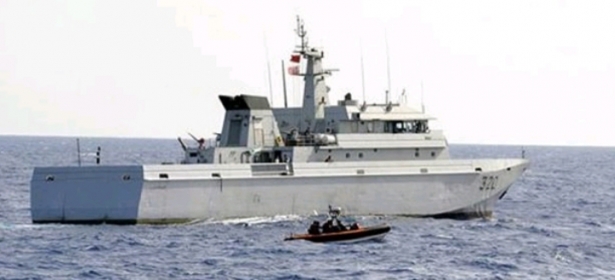 ضربة صحيحة… مطاردة فالسواحل لقارب من طرف البحرية الملكية وحجز كمية هائلة من المخدرات