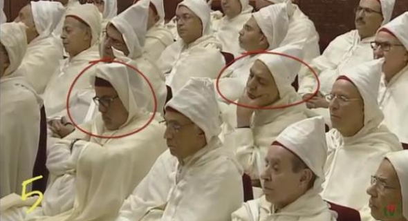 بالفيديو..مايحشموش..نواب الأمة “يشخرون” خلال الخطاب الملكي بمجلس النواب