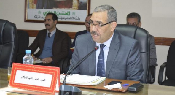 شرح ملح… لماذا يتواصل عامل أزيلال مع بعض الجماعات ويدير ظهره لأخرى وأيت اعتاب مثلا في المعاناة