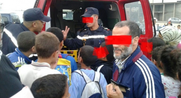 عاجل ومصيبة هادي… نقل 4 تلميذات و3 تلاميذ من مدرسة في حالة حرجة للمستعجلات 