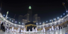 السعودية تصدم أصحاب العمرات وتعلن :” يحق لكل شخص اداء عُمرة واحدة في رمضان ولا يحق له تكرارها”