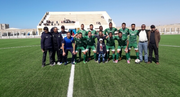 إتحاد أزيلال يتهم الحكم بإهداء انتصارا مجانيا لمولودية العيون