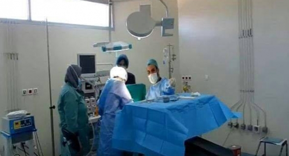 بالصور والفيديو… 35 طفل يعانون من تشوهات في الجهاز التناسلي يستفيذون من حملة طبية بمستشفى خنيفرة