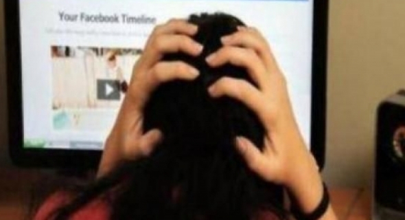 هدشي ولى خطير… تداول فيديوهات جنسية تشهر بفتيات والشرطة تدخل على الخط