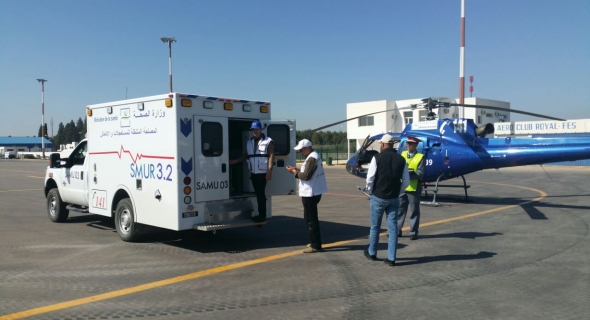نقل وإسعاف سيدتين بواسطة المروحية الطبية لوزارة الصحة