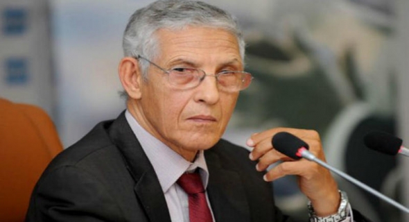 واا أسفاه معالي الوزير الداودي .. إني لأرثي مستقبل جيل ابن بلدتك الذي سيعاني الامرين و مستقبله أسود بلا إنجليزية