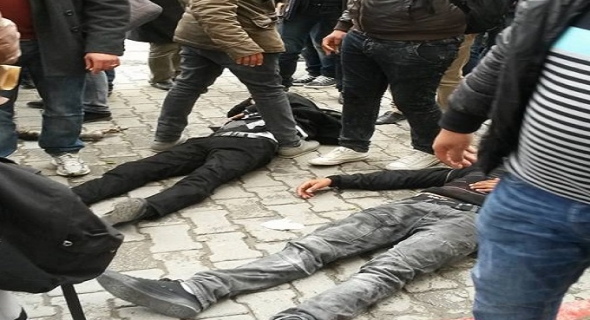 محاولة انتحار جماعية ل 30 شاب في تونس بسبب البطالة