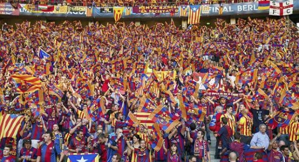 30 ألف علم كتالوني سيرفع بمباراة برشلونة وسيلتك اسكتلاندا