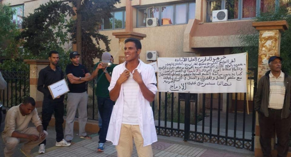 حكومة بن كيران تجهز على التعليم العمومي وتستقوي على الموظف البسيط وتقاعده الهزيل على حساب التقاعد السمين للوزراء والبرلمانيين