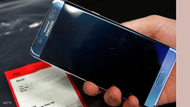 OREM, UT - SEPTEMBER 15: A Samsung Galaxy Note 7 is held up with other Note 7 phones on a counter that were returned to a Best Buy on September 15, 2016 in Orem, Utah. The Consumer Safety Commission announced today a safety recall on Samsung's new Galaxy Note 7 smartphone after users reported that some of the devices caught fire when charging. (Photo by George Frey/Getty Images)