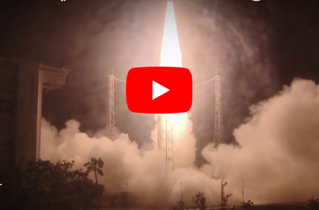لحظات إطلاق القمر الاصطناعي “محمد السادس -أ” -فيديو-