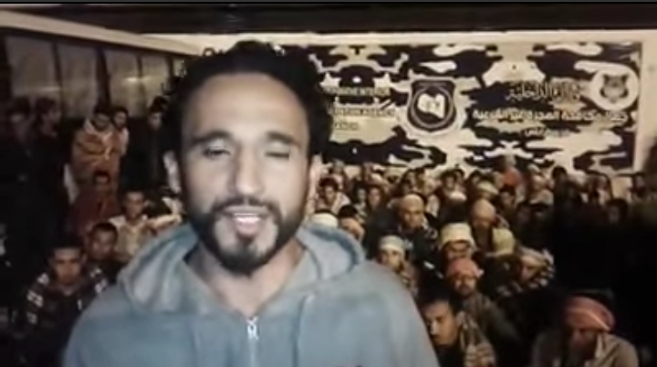 بالفيديو… 233 مهاجر مغربي عالقون بليبيا يدخلون في إضراب عن الطعام لارجاعهم للمغرب