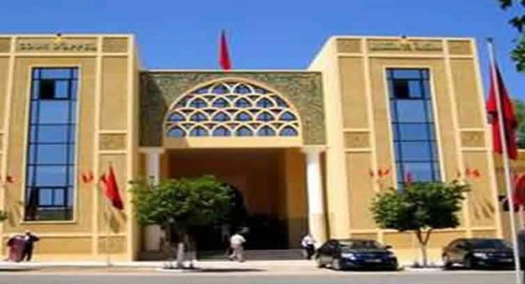 محكمة الاستئناف تنطق بالحكم في قضية الشبكة المغربية لحقوق الإنسان وممرض الأشعة بمستشفى بني ملال
