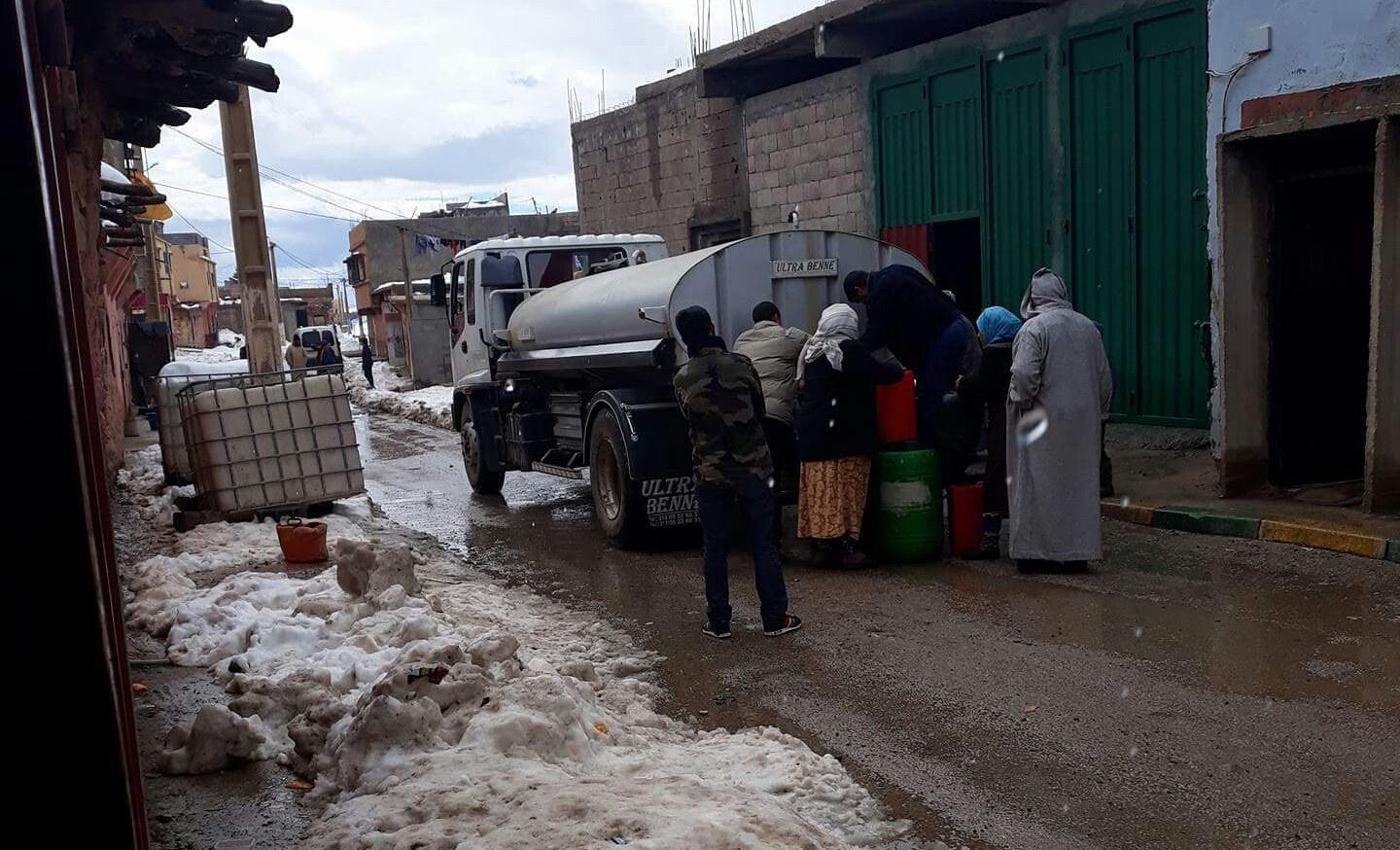 وأخيرا وبعد معاناة طويلة… اجتماع عامل أزيلال بالمجلس الجماعي لايت أوقبلي يخرج بحلول لمشكل “العطش” ومسجد إكلاف المنهار