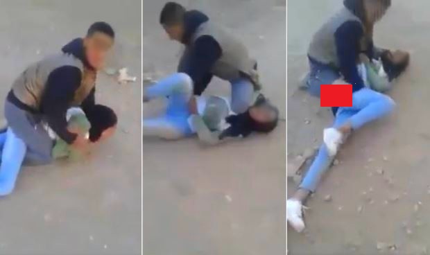 مابقا مايعجب… فيديو فظيع يهز الفيسبوك المغربي لشاب ينزع سروال تلميذة ويحاول اغتصابها بالشارع وصديقه يصورها