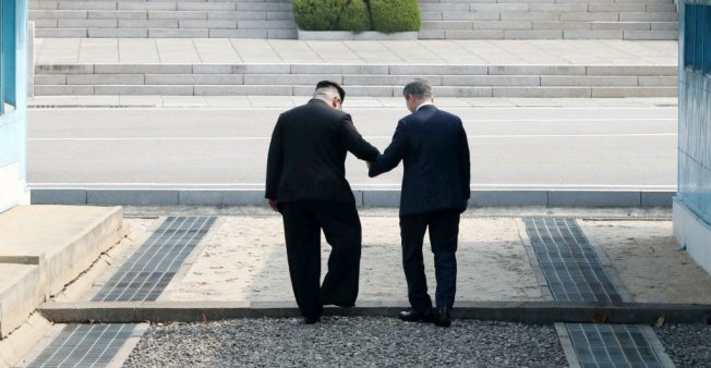 بالصور: قمة تاريخية بين زعيمي الكوريتين وخطوات نحو بداية جديدة