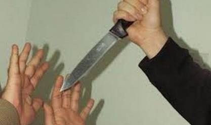 هدشي مؤسف… شاب يوجه طعنات بالسلاح الأبيض لصديقه ويرسله في حالة حرجة لمستعجلات بني ملال والسبب “التبول”