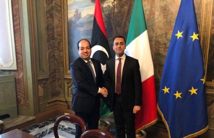 نائب رئيس الوزراء  الإيطالي يعقد اجتماع مع احمد معيتيق بما يخص الملفات ذات الشأن السياسي والاقتصادي ومحاربة الهجرة السرية