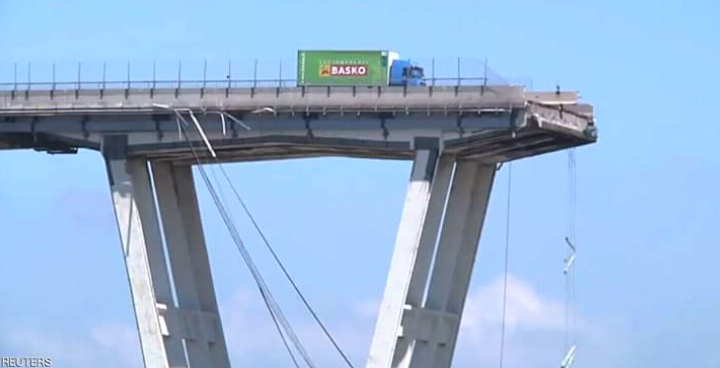 سائق مغربي نجا من انهيار جسر ايطاليا يحكي قصته !