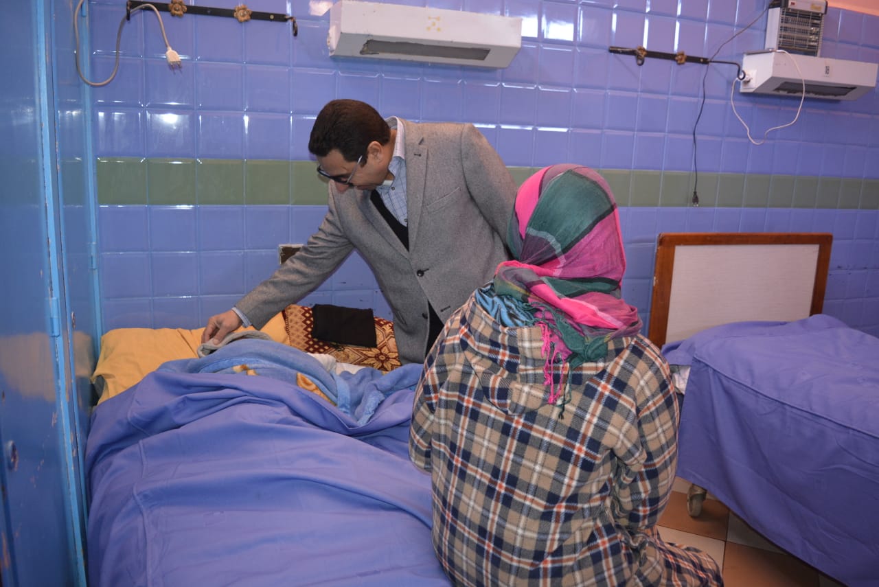 بعد الاحتجاجات… الكاتب العام لعمالة أزيلال في زيارة تفقدية للمستشفى الاقليمي لأزيلال