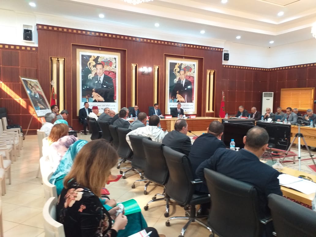المجلس الإقليمي للفقيه بن صالح يصادق بالإجماع على خمس اتفاقيات شراكة وتعاون وثمانية مشاريع اتفاقيات وعلى ميزانية السنة المالية 2020