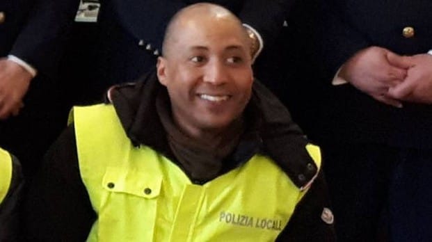 الوجه المشرف للجالية… قصة نجاح محمد البرجي أول شرطي استثنائي في إيطاليا من أصول مغربية    
