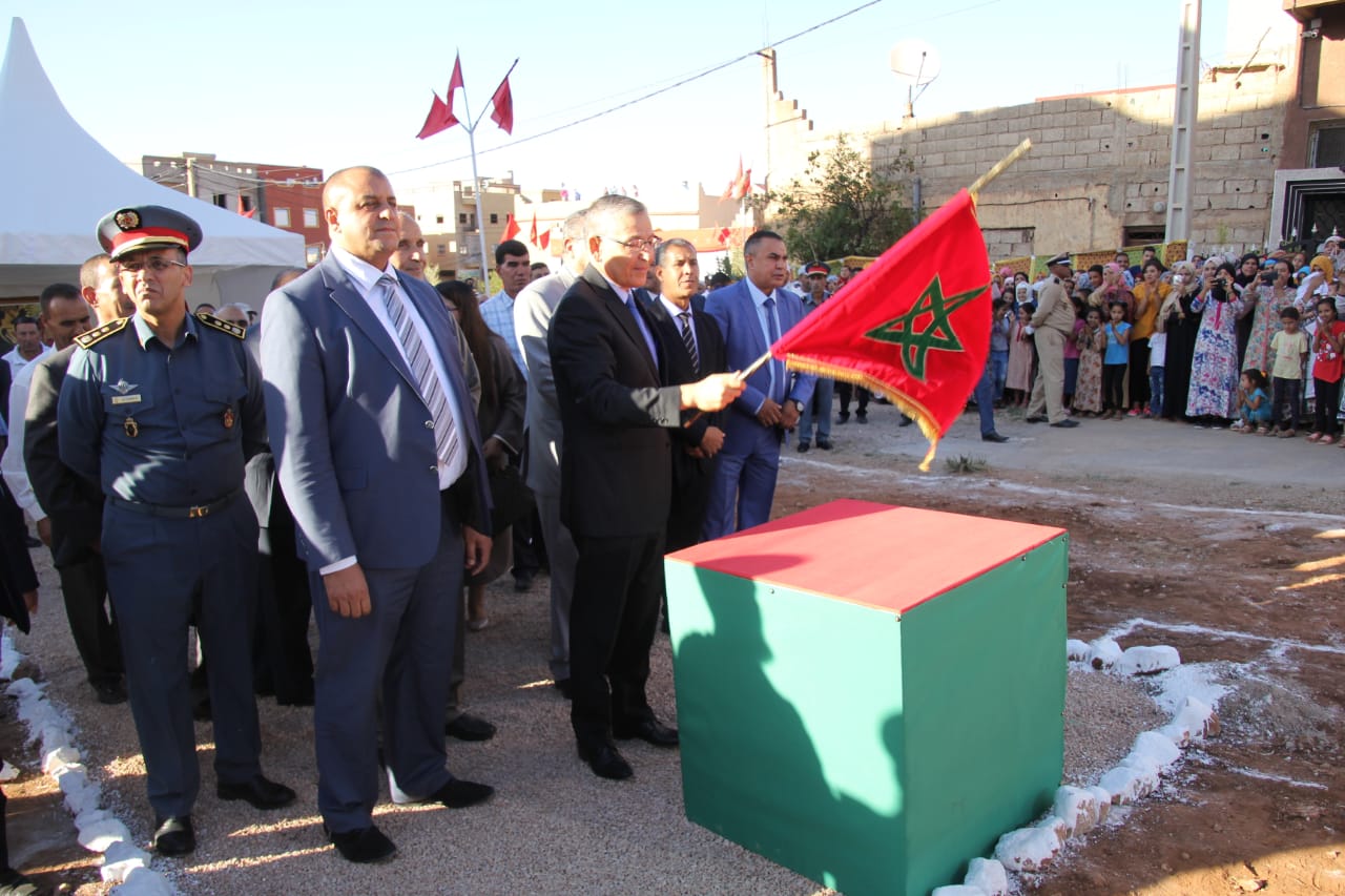 الخطيب والي الجهة يدشن بأدوز مركز صحي ويتفقد أشغال بناء الإعدادية -صور-