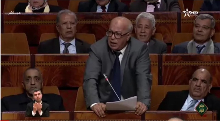 بالفيديو… حرمان الطلبة ومعايير الاستفادة من المنحة الجامعية باقليم بني ملال يصل قبة البرلمان ومصدر يؤكد إعلان عن لوائح إضافية بالعمالة -صورة اللوائح”