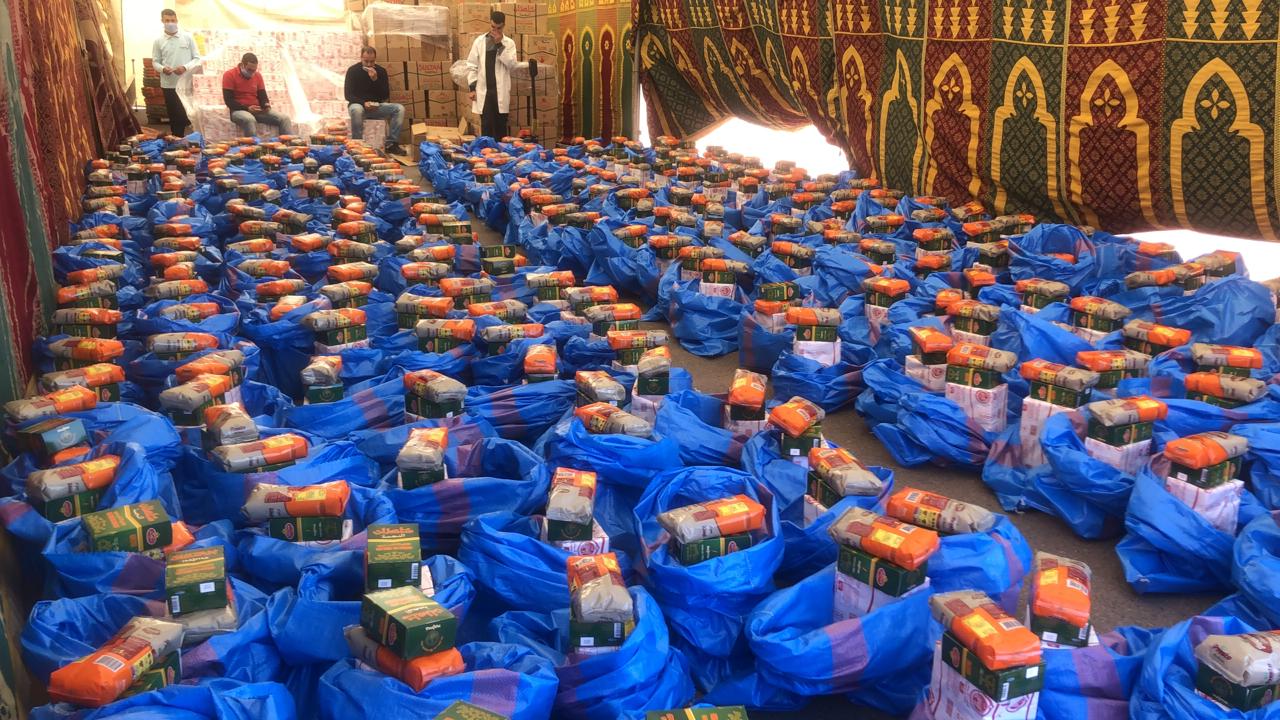 السلطات تواصل تقديم مساعدات غذائية لفائدة الأسر المتضررة بإقليم بني ملال