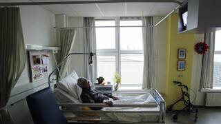 وزارة الصحة تحدث ائتلافا من المختبرات لتحديد السلالات المتحورة لفيروس كورونا بالمغرب