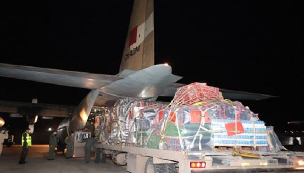 بتعليمات ملكية… المغرب يواصل نقل 40 طن من المساعدات الإنسانية الموجهة للشعب الفلسطيني