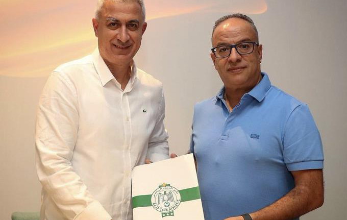 الرجاء الرياضي يتعاقد مع مدرب تونسي جديد
