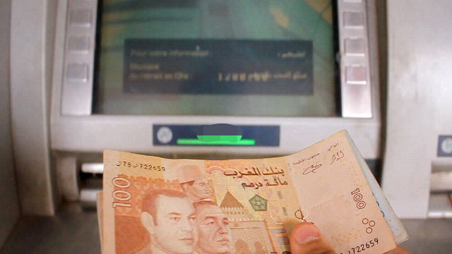 هاعلاش ماخدماتش لاكارط البنكية … عطب معلوماتي يتسبب في توقف مؤقت للمعاملات بالبطاقات البنكية في كافة أرجاء المغرب