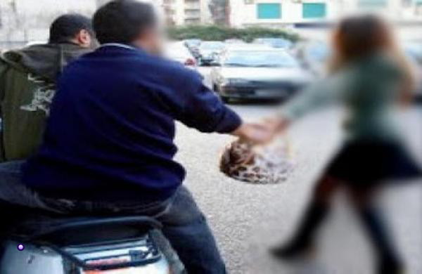مطالب بتعزيز وتكثيف الدوريات الأمنية  بأحياء سوق السبت لمكافحة ظاهرة سرقة المواطنين بالنشل من طرف بعض أصحاب الدراجات النارية