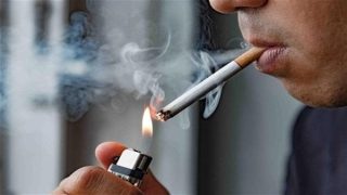 مقاهي “السْدَّة” بسوق السبت… فضاءات الترفيه تتحول إلى ملاذ خفي لتدخين السجائر وسط القاصرين والظاهرة تثير القلق والدعوة إلى التحرك