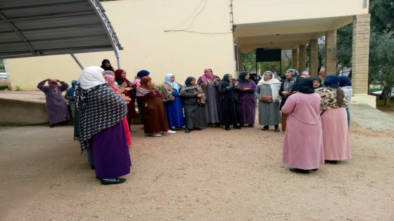 عاجل… الامهات ديال التلاميذ تايحتجو أمام جماعة دير القصيبة وغادي يجيو فمسيرة لبني ملال