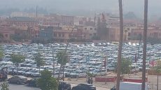 عاجل وهاهي فخباركم… صحاب الطاكسيات الكبيرة ببني ملال تايستنكرو تراجع الحكومة عن قيمة الدعم المالي بعد ارتفاع الگازوال وتايهددو برفع التسعيرة ابتداء من هد التاريخ