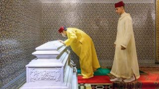 أمير المؤمنين صاحب الجلالة الملك محمد السادس يترأس حفلا دينيا إحياء للذكرى 28 لوفاة فقيد المغرب الملك الحسن الثاني طيب الله ثراه