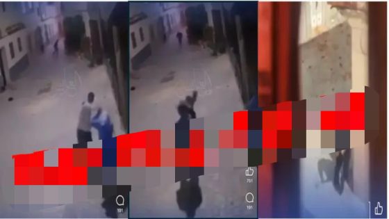 الجيران ديال اخر الزمن… جوج جيران دابزو بالاسلحة البيضاء فالشارع والبوليس عتاقلو منهم 3 ديال الاشخاص شداتهم الكاميرا