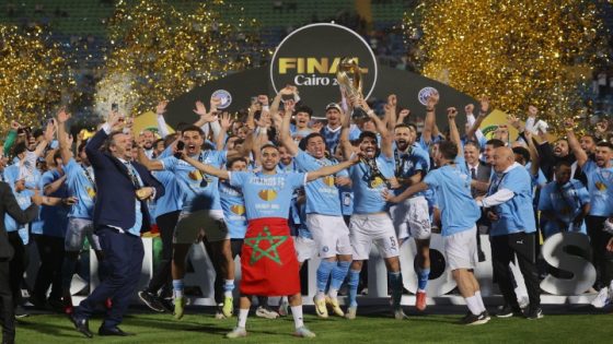 الدولي المغربي محمد الشيبي يفوز مع فريقه المصري بلقب دوري أبطال إفريقيا للمرة الأولى في تاريخه