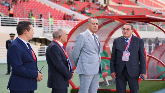 عبد اللطيف حموشي المدير العام للأمن الوطني وقف بنفسو على التدابير والاجراءات الأمنية بملعب فاس من أجل تأمين مباراة نهائي كأس العرش