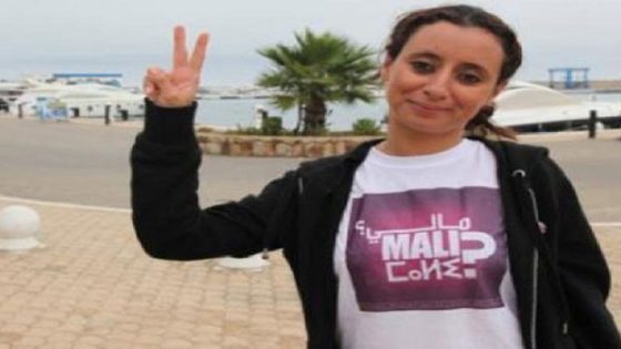 هدشي خلا المغاربة غاضبين بزاف… الناشطة ابتسام لشكر فاتت الحدود فالتعبير وتطاولت على الذات الالهية والفرقة الوطنية توقفها للتحقيق