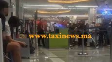 بالفيديو وتقادا صبرهم… قربالة واحتجاج للجالية داخل المطار بعد تأخر كبير لرحلتهم إلى إسبانيا