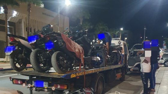 عاجل ولي حصل يودي… شرطة المرور ببني ملال باشراف من قائدها تشن حملة غير مسبوقة على الدراجات النارية ودراجات السباق ذات الأصوات الصاخبة لي تاتزعج السكان