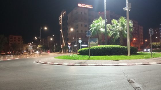 عاجل… الهدوء بشوارع بني ملال واختفاء القاصرين لي كانو تايخربو لبارح والبوليس منتاشرين بكثافة