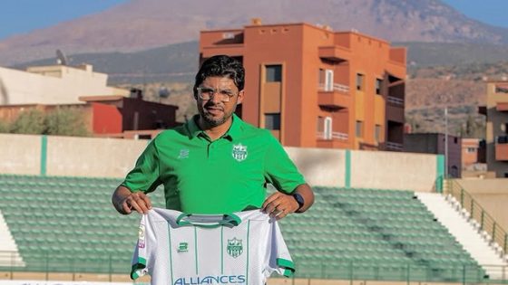 واش الفريق غادي يجمع القوة ديالو… رجاء بني ملال يقيل المدرب عبد الإله صابر و يتعاقد مع محمد العلوي الإسماعيلي والشارع الملالي يترقب = التفاصيل=