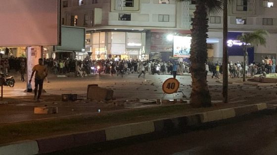 السلطات تنفي وفاة شاب من المحتجين بجيل z بعد صدمه بسيارة القوات العمومية
