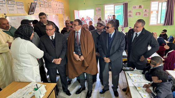 هدشي مزيانة لساكنة الجبل… والي جهة بني ملال دشن مشاريع تنموية فالبنية التحتية والتعليم بجبال تنكارف وبوتفردة وأغبالة وتواصل مع السكان ووقف على مطالبهم واقتراحاتهم