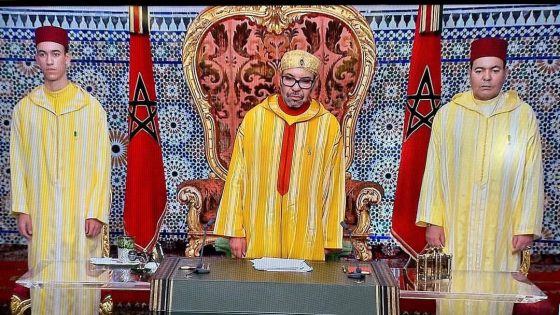 جلالة الملك في خطاب تاريخي على القرار التاريخي للحكم الذاتي :” بعد 50 سنة من التضحيات هانحن نبدأ فتحا جديدا ومرحبا باخواننا في تندوف ببلدهم المغرب وشكرا لأمريكا وفرنسا وانجلترا واسبانيا” =نص الخطاب=