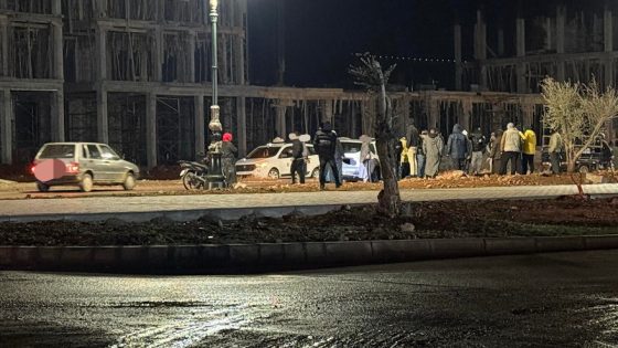 السلامة وخا ركبو “بروجيكتور” ماكافيش! … عوتني طوموبيل عائلية دارت كسيدة فالرومبوان المظلمة لي فطريق مغيلة بني ملال